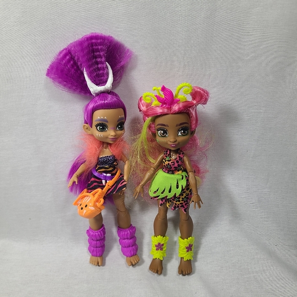 Cave Club Dolls Roaralai And Frenessa Doll With Pets - Picture 5 of 8